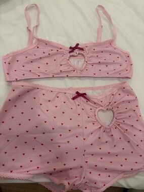 Pink Heart Print 2-piece Lingerie Set with Cutout Detail